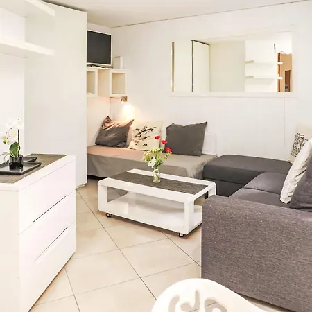 Mont-fort 64 By Interhome Lejlighed